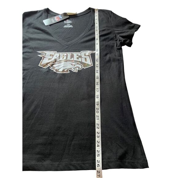 NWT NFL Eagles black v-neck T - L - Picture 6 of 9